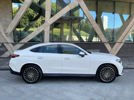 2026 Mercedes-Benz GLC Coupe 300 II (C254), белый, 8900000 рублей, вид 4