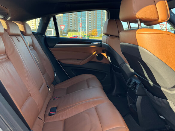 2011 BMW X6 35i 8-speed I (E71), белый, 2400000 рублей - вид 10