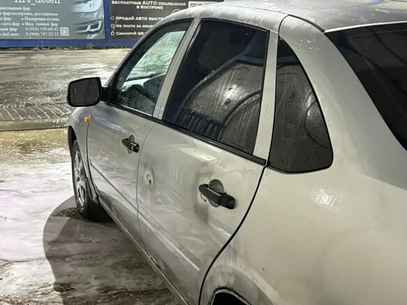 2012 Lada (ВАЗ) Granta I, серый, 250000 рублей - вид 4