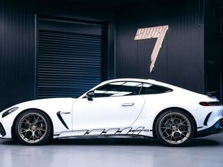2026 Mercedes-Benz AMG GT 63 Pro II, белый, 15810000 рублей, вид 3