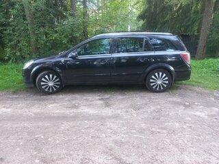 2007 Opel Astra H Рестайлинг, чёрный, 350000 рублей, вид 3