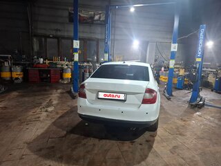 2015 Skoda Rapid I, белый, 600000 рублей, вид 3