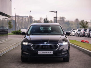 2021 Skoda Octavia IV (A8), чёрный, 2319555 рублей, вид 4