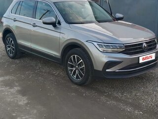 2021 Volkswagen Tiguan II Рестайлинг, серый, 3000000 рублей, вид 1