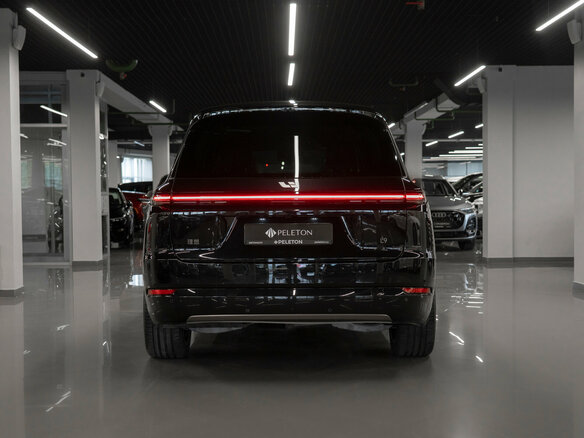 2025 Li Auto (Lixiang) L9 52.3 kWh I Рестайлинг, чёрный, 9200000 рублей - вид 5