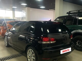 2011 Volkswagen Golf VI, чёрный, 950000 рублей, вид 4