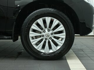 2014 Nissan Patrol VI (Y62) Рестайлинг, чёрный, 3690000 рублей, вид 5