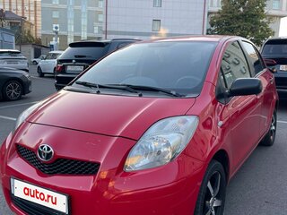 2009 Toyota Yaris II, красный, 550000 рублей, вид 3