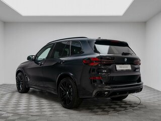 2026 BMW X5 M60i IV (G05/G18) Рестайлинг, чёрный, 19490000 рублей, вид 4