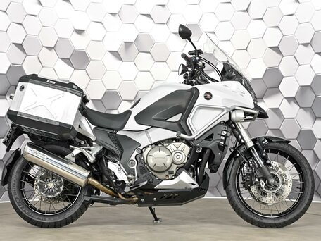 2012 Honda VFR 1200X (Crosstourer), белый, 877000 рублей, вид 3