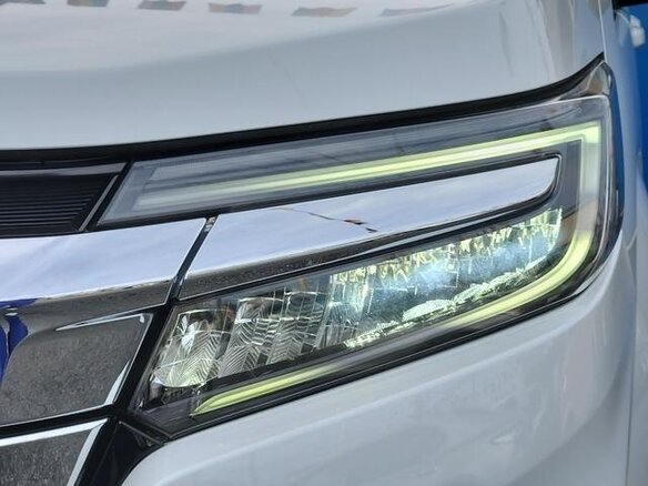 2019 Honda Stepwgn Spada V Рестайлинг, белый, 1650000 рублей - вид 7