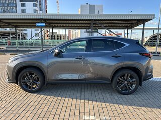 2023 Lexus NX 450h+ II, серый, 4084000 рублей, вид 2