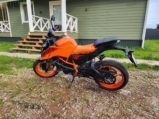 2024 KTM 390 Duke, оранжевый, 550000 рублей, вид 2