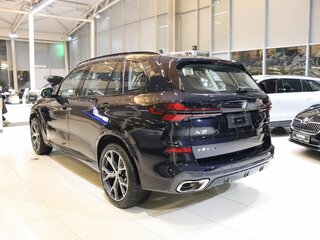 2025 BMW X5 Long 30Li IV (G05/G18) Рестайлинг, чёрный, 10650000 рублей, вид 5
