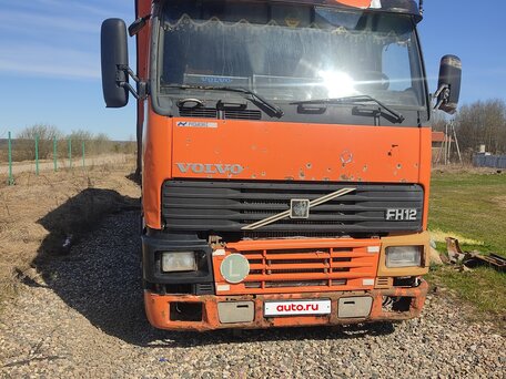 1999 Volvo FH, оранжевый, 800000 рублей, вид 1