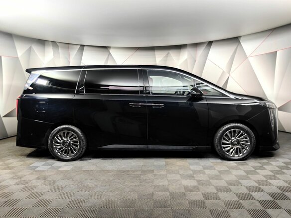 2026 GAC M8, чёрный, 6760000 рублей - вид 3