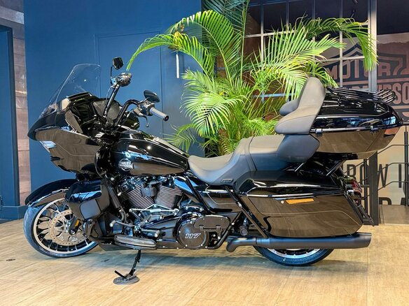 2026 Harley-Davidson Road Glide Limited, чёрный, 4950000 рублей - вид 7