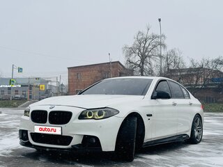 2013 BMW 5 серии 535i xDrive VI (F10/F11/F07), белый, 2849000 рублей, вид 2