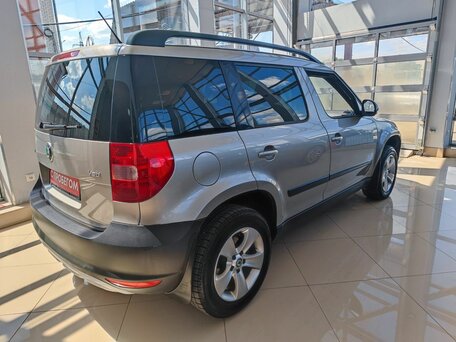 2013 Skoda Yeti I, бежевый, 849000 рублей, вид 4