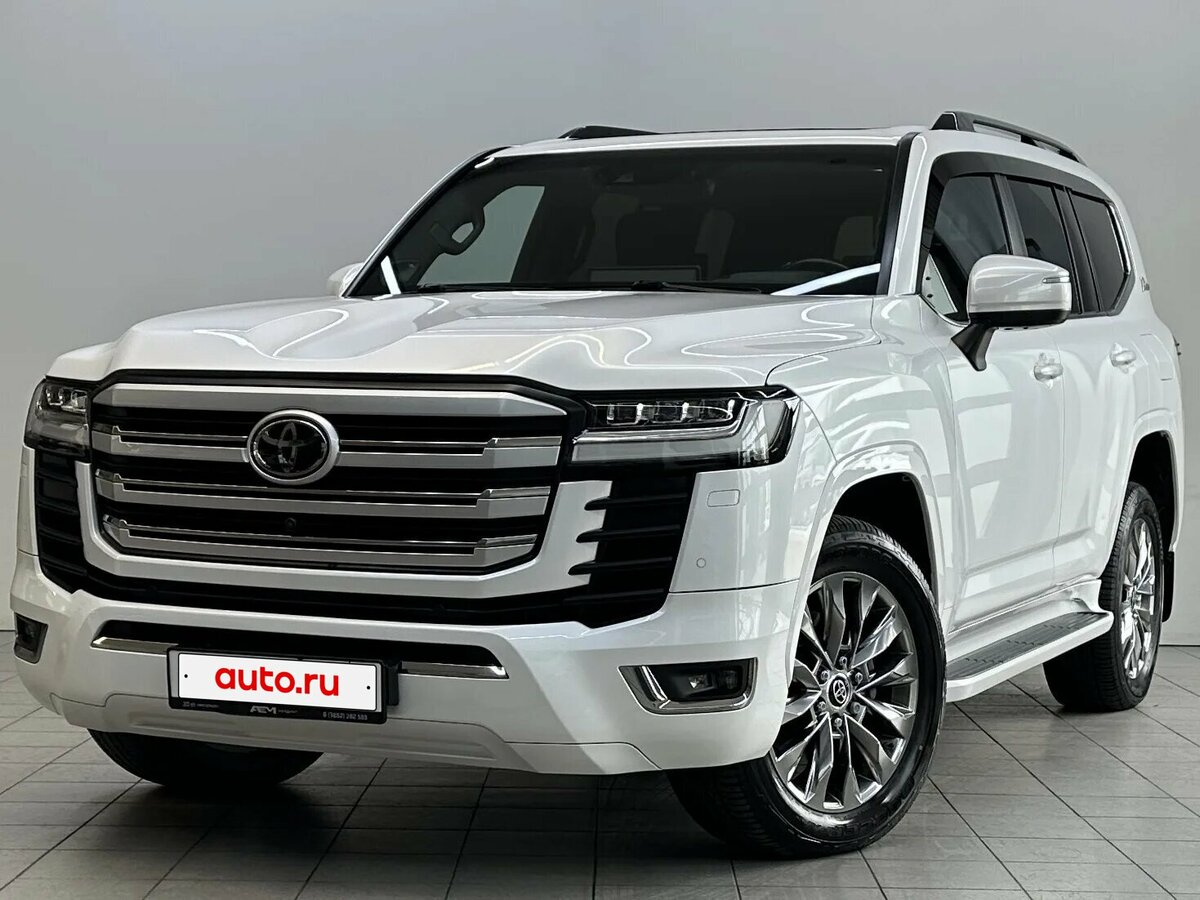 Открыть фотографии: Toyota Land Cruiser 300 Series