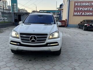 2010 Mercedes-Benz GL-Класс 500 I (X164) Рестайлинг, белый, 1600000 рублей, вид 2
