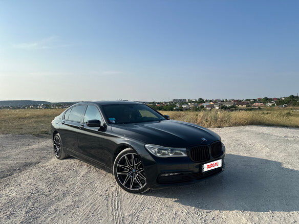 2017 BMW 7 серии Long 730Ld xDrive VI (G11/G12), чёрный, 3400000 рублей - вид 14