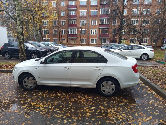 2014 Skoda Rapid I, белый, 550000 рублей - вид 3