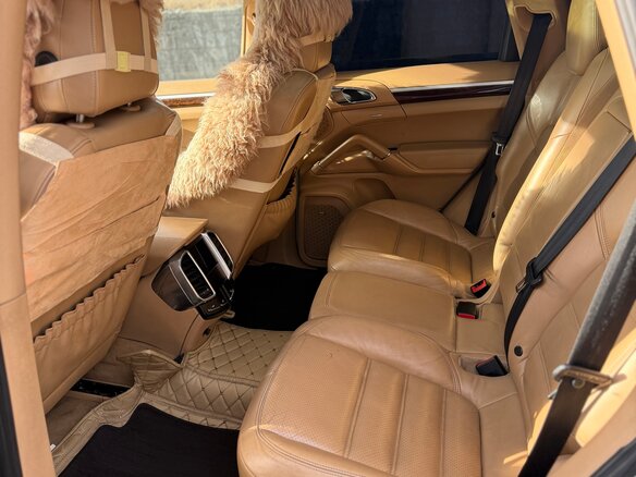 2011 Porsche Cayenne S II (958), белый, 2450000 рублей - вид 9