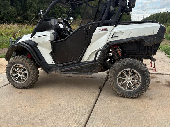 2015 BRP Can-Am Commander 1000, белый, 1150000 рублей - вид 5