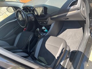 2017 Lada (ВАЗ) Vesta I, чёрный, 800000 рублей, вид 3