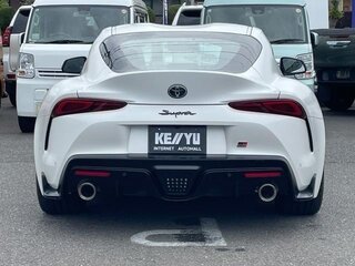 2021 Toyota Supra V (A90), белый, 4400000 рублей, вид 4