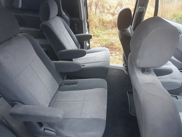 2004 Mazda MPV II (LW) Рестайлинг, серебристый, 750000 рублей - вид 25
