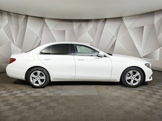 2016 Mercedes-Benz E-Класс 220 d V (W213, S213, C238), белый, 1765150 рублей, вид 5
