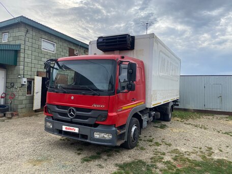 2013 Mercedes-Benz Atego, красный, 3950000 рублей, вид 1
