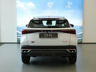 2024 Omoda C5 I Рестайлинг, белый, 2659000 рублей, вид 5