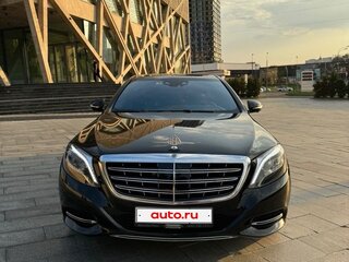 2015 Mercedes-Benz Maybach S-Класс 500 I (X222), чёрный, 4200000 рублей, вид 2