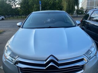 2013 Citroen C4 II, серебристый, 630000 рублей, вид 3