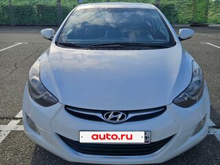 2012 Hyundai Avante V, белый, 999999 рублей, вид 2