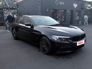 2019 BMW 5 серии 520d VII (G30/G31/G38), чёрный, 2790000 рублей, вид 4
