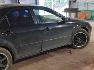 2005 Mazda 6 I (GG) Рестайлинг, чёрный, 400000 рублей, вид 2
