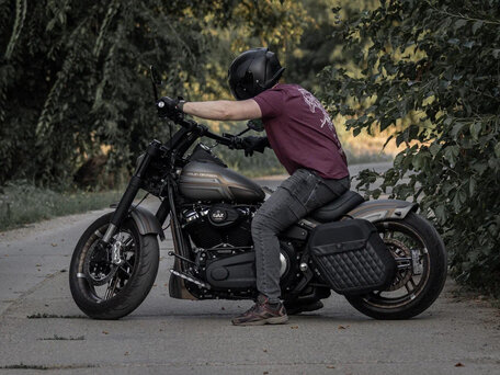 2018 Harley-Davidson Fat Bob, серый, 2750000 рублей, вид 1