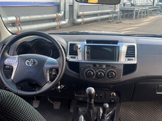 2014 Toyota Hilux VII Рестайлинг, чёрный, 2100000 рублей, вид 5