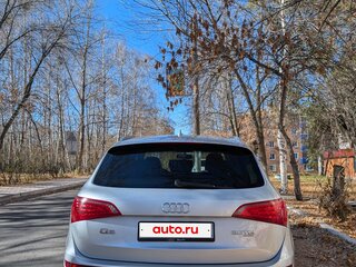 2009 Audi Q5 I (8R), серебристый, 1700000 рублей, вид 3