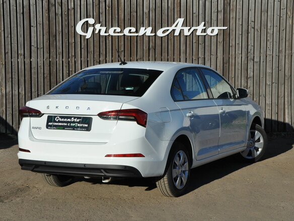 2022 Skoda Rapid II, белый, 1460000 рублей - вид 4