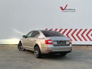 2018 Skoda Octavia III (A7) Рестайлинг, бежевый, 1700000 рублей, вид 3