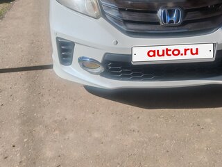 2014 Honda Freed I Рестайлинг 2, белый, 1300000 рублей, вид 2