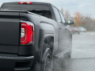 2017 GMC Sierra Crew  Cab Crew Cab 6-speed III (K2XX) Рестайлинг, синий, 4500000 рублей, вид 4