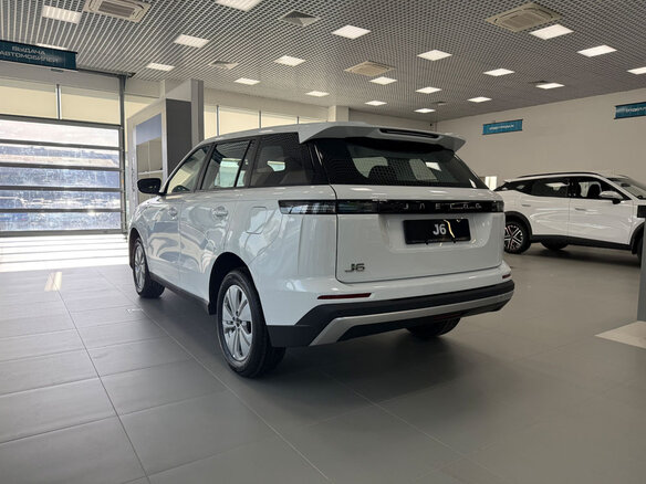 2026 Jaecoo J6, белый, 2330000 рублей - вид 2