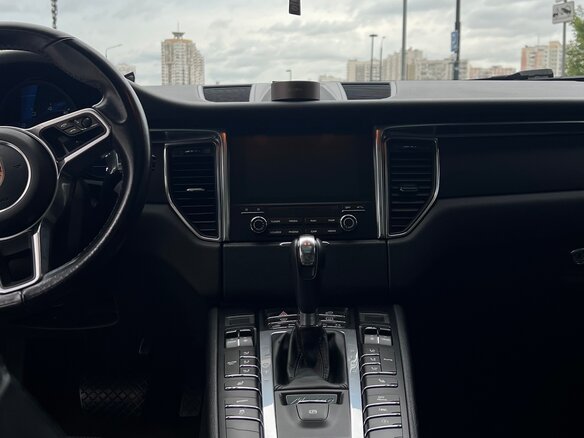 2018 Porsche Macan I, белый, 2360000 рублей - вид 6