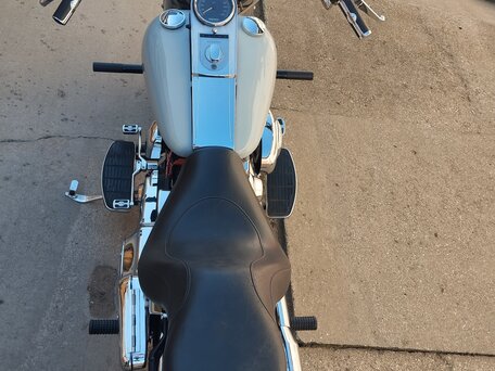 2004 Harley-Davidson Fat Boy, серый, 850000 рублей, вид 5